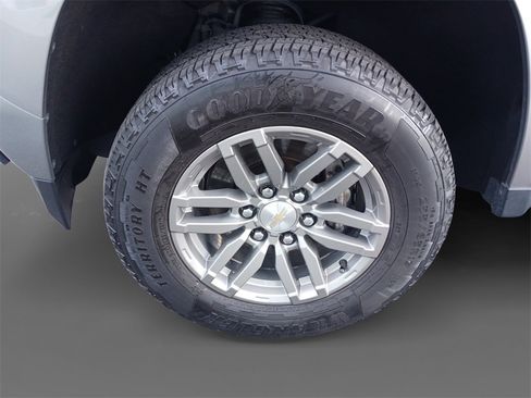 Used 2023 Chevrolet Colorado LT image 15