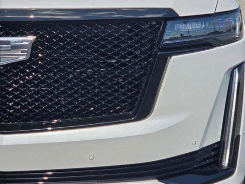 Certified 2024 Cadillac Escalade ESV Sport Platinum w/ LPO, ONYX Package image 10
