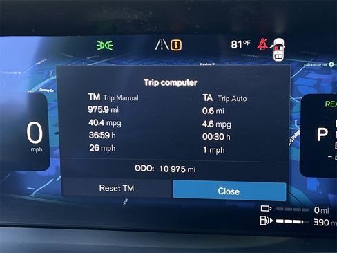 Used 2025 Volvo XC90 T8 Core image 12