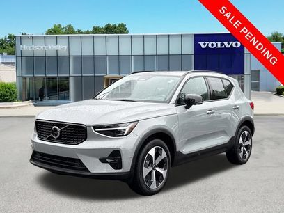 Used 2026 Volvo XC40 B5 Plus