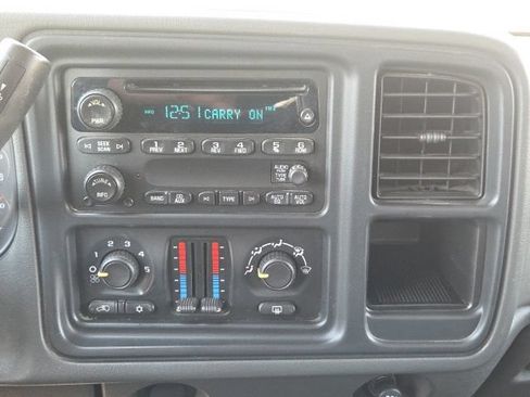 Used 2006 GMC Sierra 1500 SLE w/ Sierra Special Edition RWD image 19