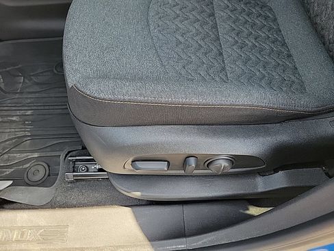 Used 2024 Chevrolet Equinox LT w/ LPO, Floor Liner Package AWD/4WD image 13