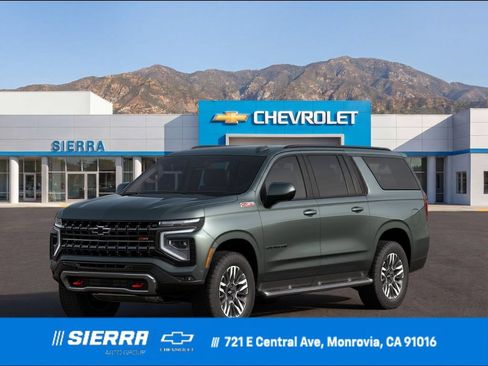 New 2026 Chevrolet Suburban Z71 w/ Comfort Package AWD/4WD image 1