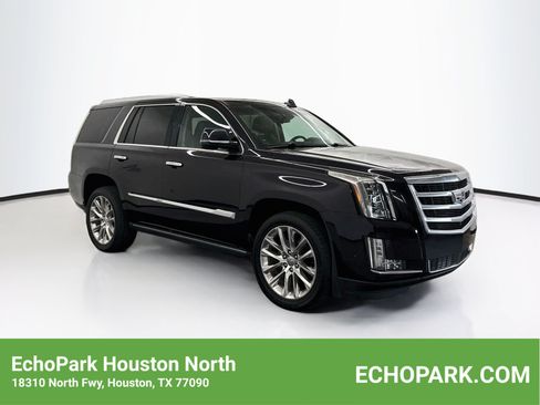 Used 2018 Cadillac Escalade Premium Luxury AWD/4WD image 1