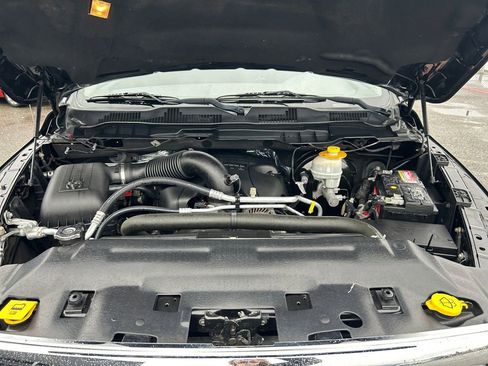 Used 2016 RAM 1500 Classic SLT w/ SLT Plus D←cor Group image 29