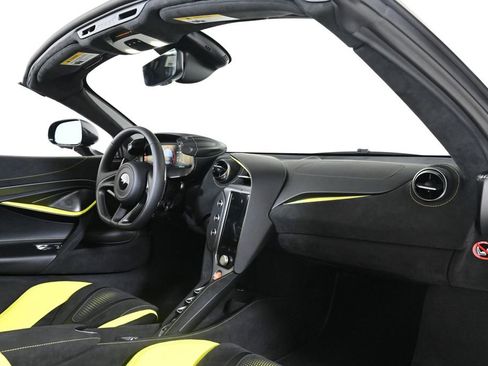 New 2026 McLaren 750S Spider image 15