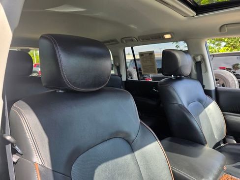 Used 2020 Nissan Armada Platinum w/ Interior Lighting Package image 9