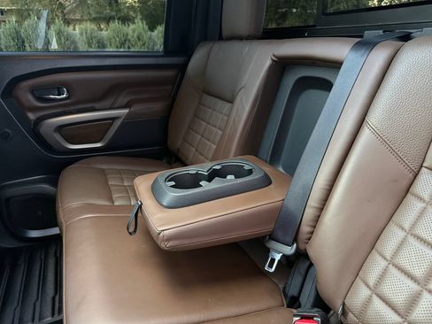 Used 2021 Nissan Titan Platinum Reserve w/ Moonroof Package AWD/4WD image 36