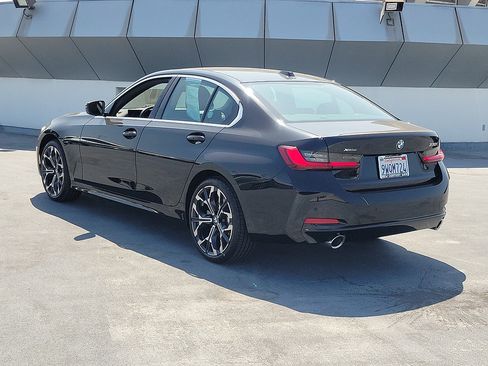 Used 2026 BMW 330i xDrive Sedan w/ Convenience Package AWD/4WD image 2