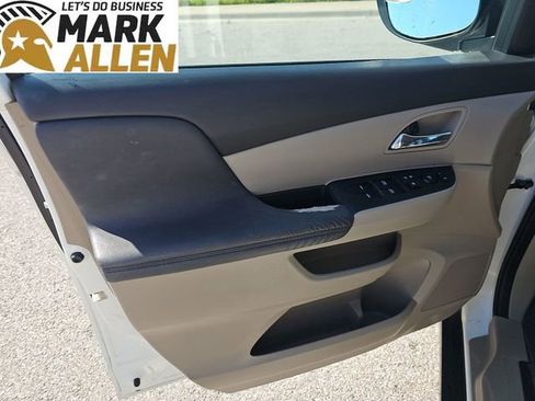 Used 2016 Honda Odyssey EX-L image 22