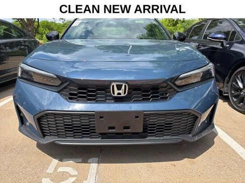 Used 2025 Honda Civic Sport image 2