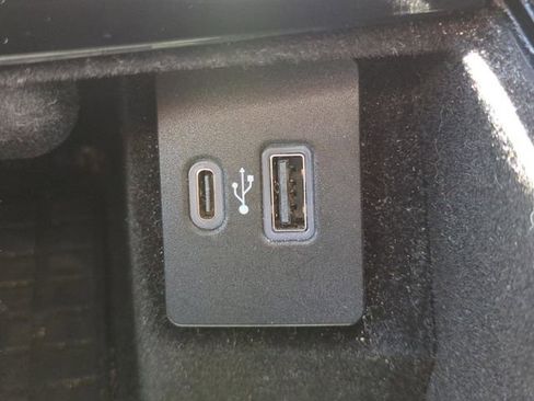 Used 2023 Lincoln Nautilus Reserve w/ Equipment Group 202A AWD/4WD image 22