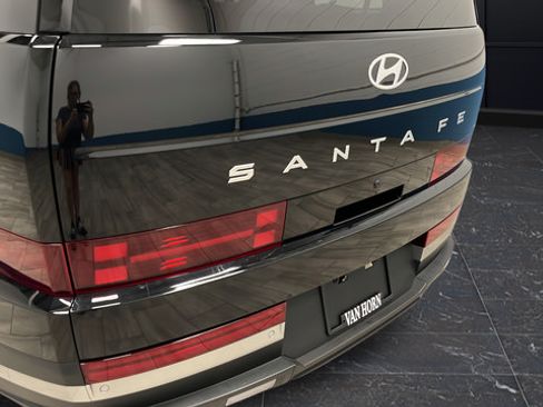 Used 2024 Hyundai Santa Fe Limited AWD/4WD image 43