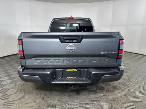 Used 2024 Nissan Frontier SV w/ SV Convenience Package image 4