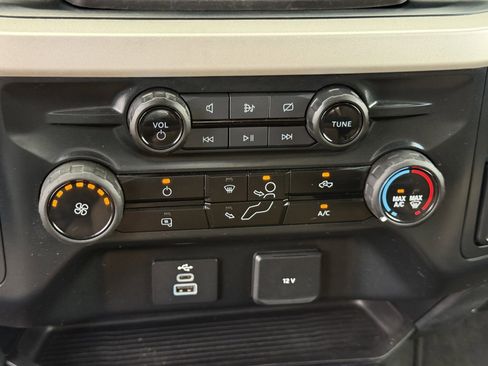 Used 2024 Ford F250 XLT AWD/4WD image 24