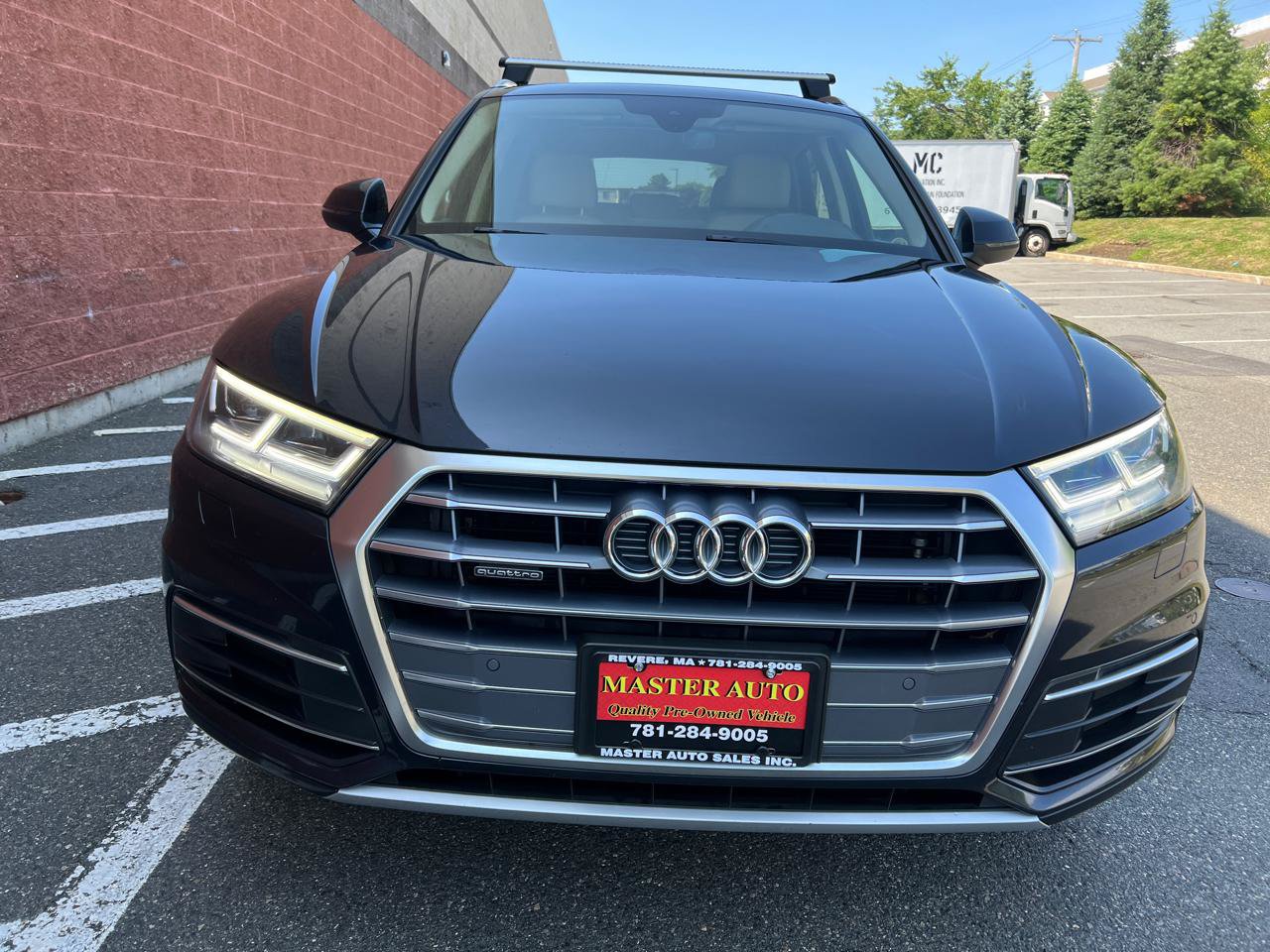 Used 2019 Audi Q5 2.0T Premium Plus AWD/4WD image 2