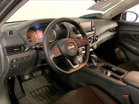 Used 2025 Nissan Sentra S FWD image 14