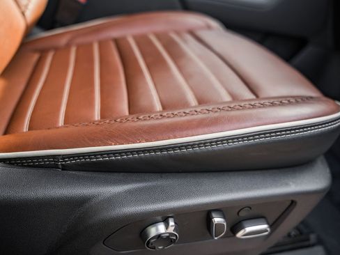 Used 2024 GMC Sierra 1500 Denali Ultimate image 42