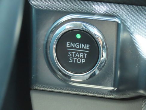 Used 2023 Ford F150 Limited AWD/4WD image 29