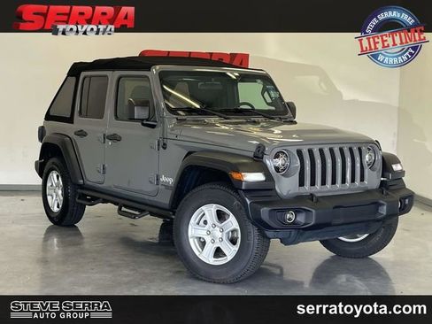 Used 2019 Jeep Wrangler Unlimited Sport S image 1
