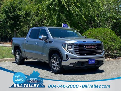 Used 2025 GMC Sierra 1500 SLT AWD/4WD image 1
