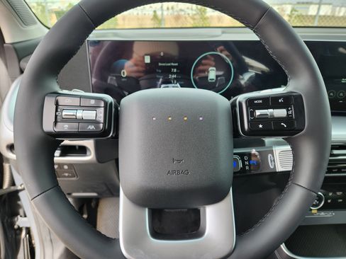 New 2026 Hyundai Ioniq 9 Limited AWD/4WD image 9