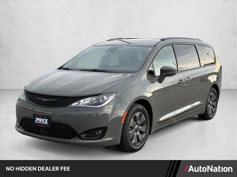 Used 2020 Chrysler Pacifica Limited w/ Advanced Safetytec Group FWD image 1