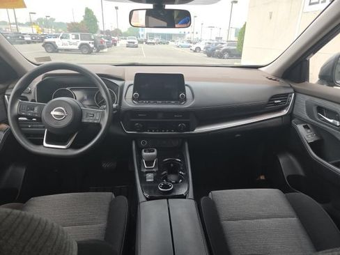 Used 2023 Nissan Rogue SV AWD/4WD image 11