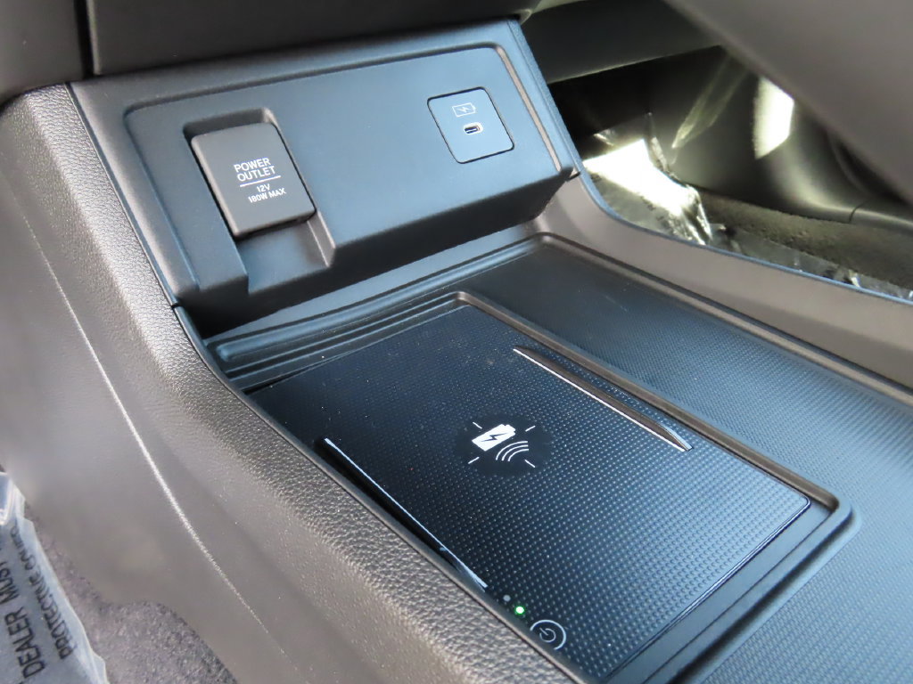 Used 2023 Acura RDX w/ Technology Package AWD/4WD image 11
