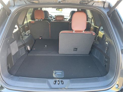 New 2026 Lincoln Aviator Reserve AWD/4WD image 16
