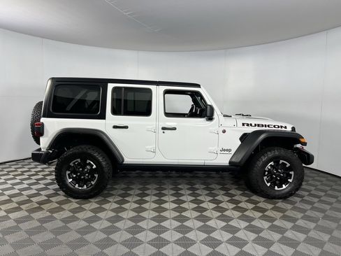 Certified 2025 Jeep Wrangler Unlimited Rubicon image 5