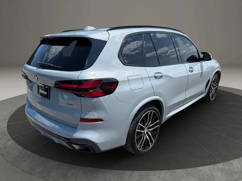 Used 2024 BMW X5 xDrive40i w/ M Sport Package AWD/4WD image 5