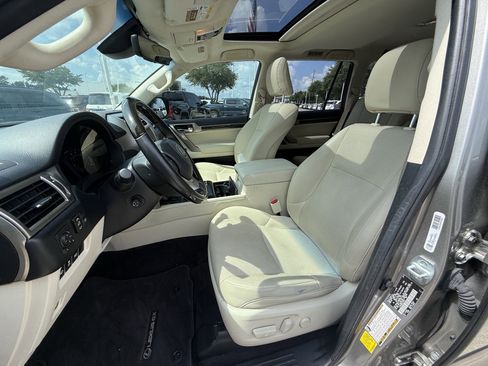 Used 2020 Lexus GX 460 Premium AWD/4WD image 28