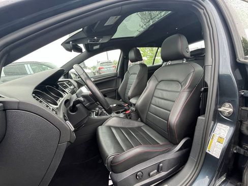 Used 2018 Volkswagen GTI Autobahn FWD image 10