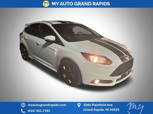 Used 2014 Ford Focus ST w/ Equipment Group 201A image 17