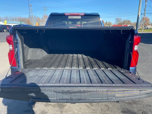Used 2021 Chevrolet Silverado 1500 LT Trail Boss w/ Convenience Package II image 20