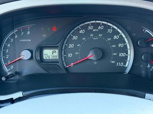 Used 2013 Toyota Sienna LE FWD image 30