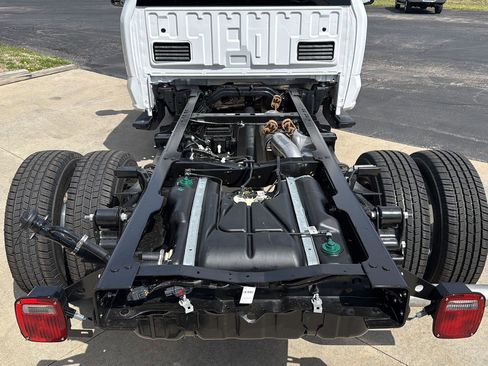 New 2026 Ford F350 XLT w/ XLT Value Package image 8