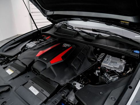 Used 2022 Audi RS Q8 image 70