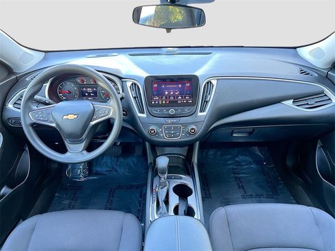 Used 2023 Chevrolet Malibu LT image 22
