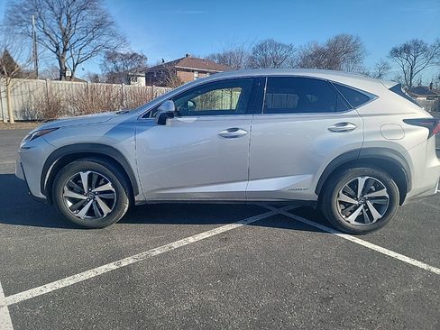 Used 2019 Lexus NX 300h AWD w/ Premium Package image 2