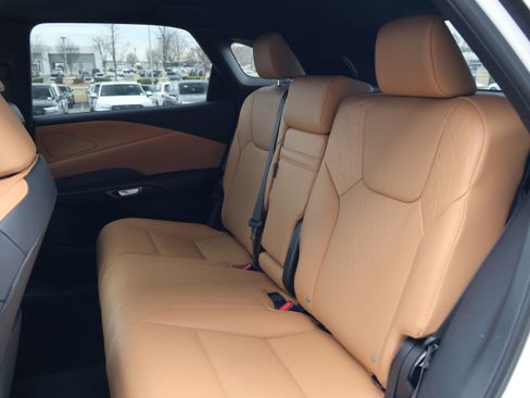 Used 2025 Lexus RX 350 image 37