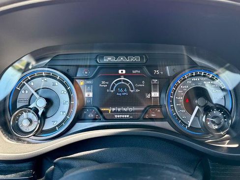 Used 2022 RAM 1500 Limited AWD/4WD image 25