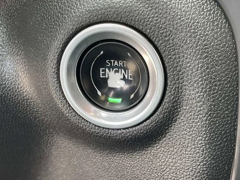 Used 2020 Chevrolet Silverado 1500 LT w/ All-Star Edition image 31