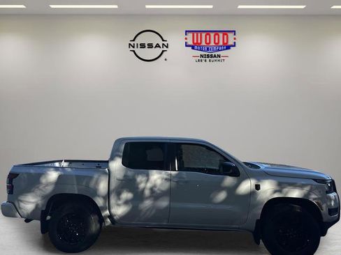 New 2026 Nissan Frontier SV w/ Tow Package AWD/4WD image 2