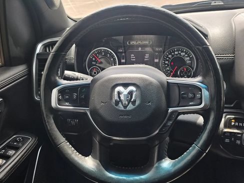 Used 2020 RAM 1500 Laramie w/ Sport Appearance Package AWD/4WD image 31