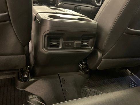 Used 2021 Chevrolet Silverado 1500 LT Trail Boss w/ Convenience Package II image 23