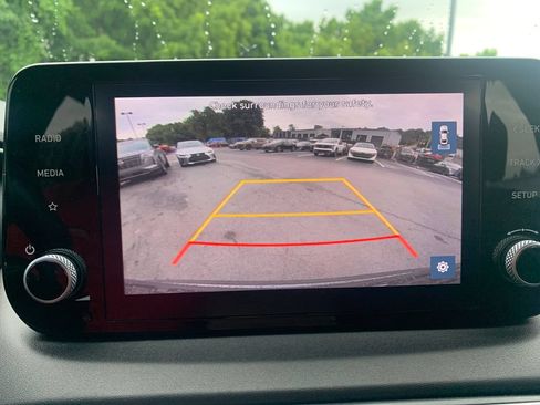 Used 2021 Hyundai Santa Fe SE w/ Cargo Package FWD image 15