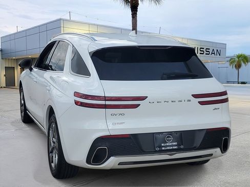 Used 2025 Genesis GV70 2.5T AWD/4WD image 5