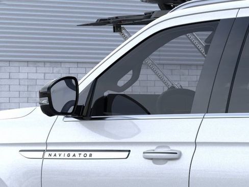 New 2026 Lincoln Navigator Premiere AWD/4WD image 20